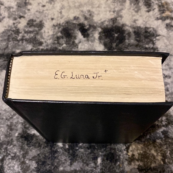 RSV Harper Study Bible Hardback Preowned - Picture 4 of 10